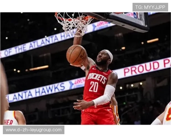 NBA巨星精彩瞬间：突破欧洲步，晃飞双人防守的巅峰演绎